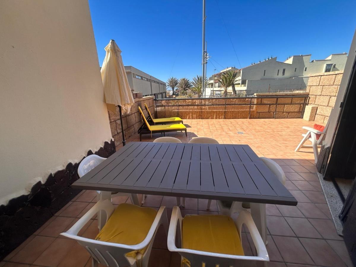 Alquilaencanarias Duplex Playa Del Medano Екстер'єр фото