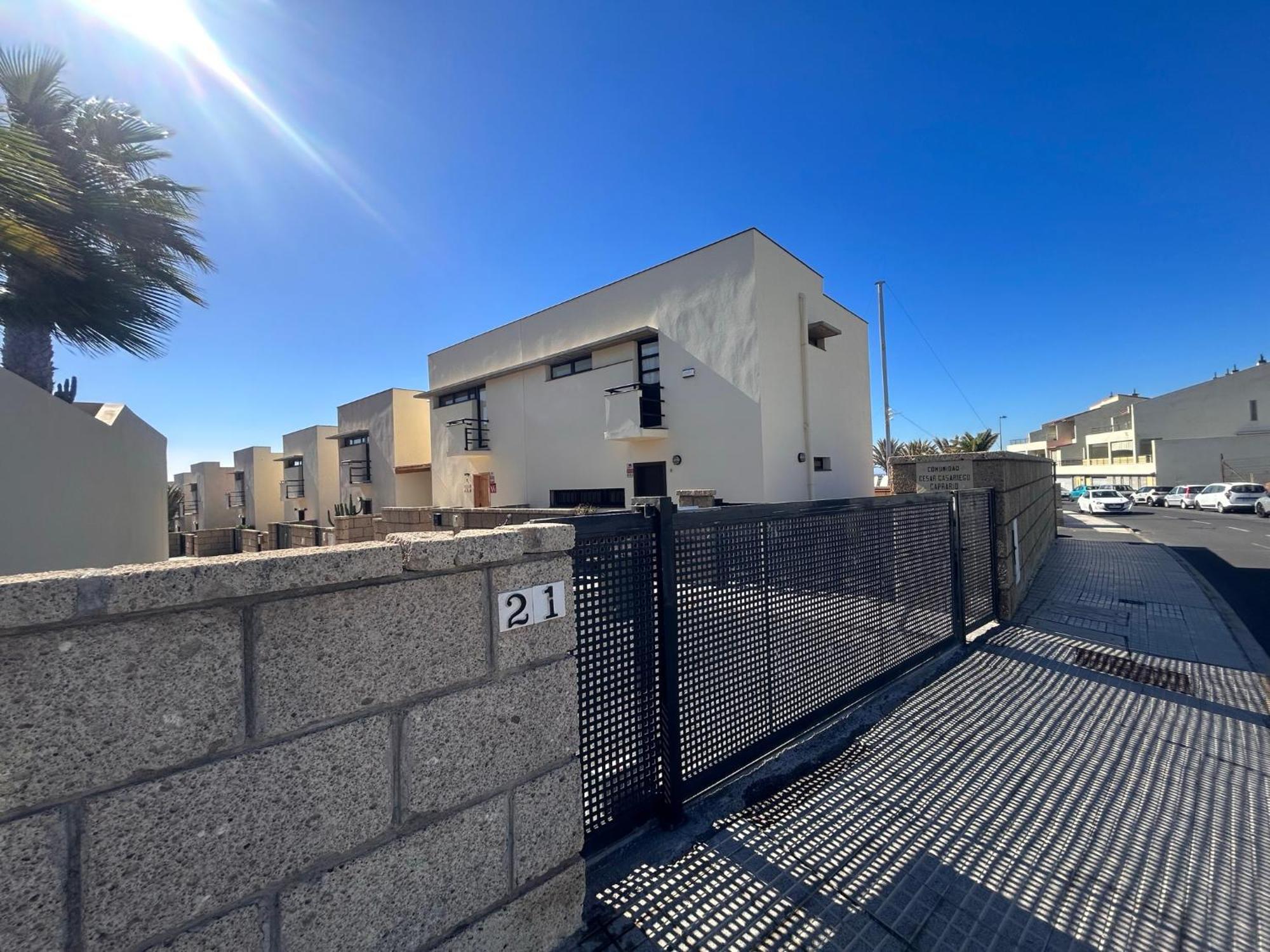 Alquilaencanarias Duplex Playa Del Medano Екстер'єр фото